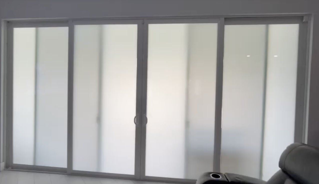Sliding Door 3 (Yurii MIA)