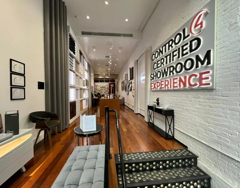 New York SoHo smart glass showroom