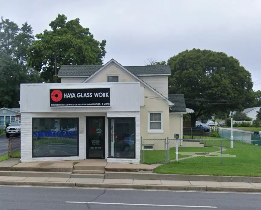 New York Long Island smart glass showroom