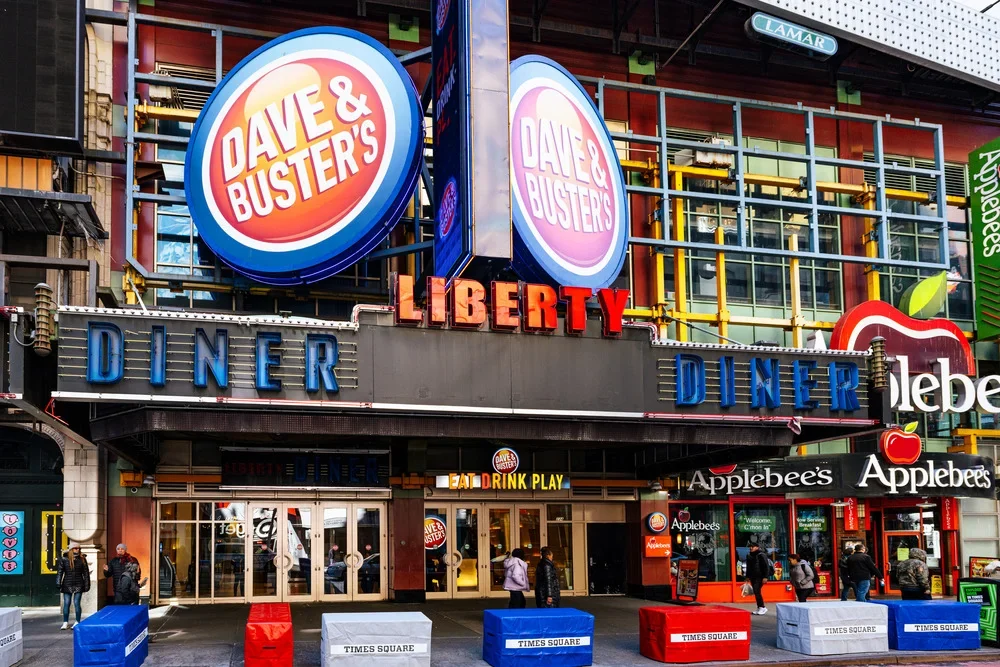 Restaurants & Bars
