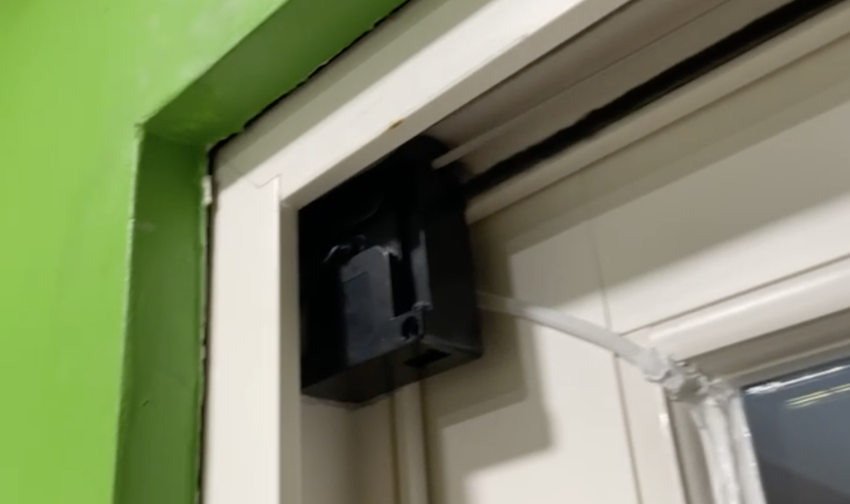 Sliding Door (Andrew NY)
