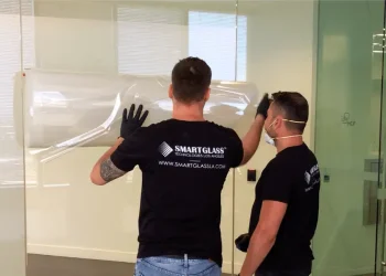 Smart Glass Tech