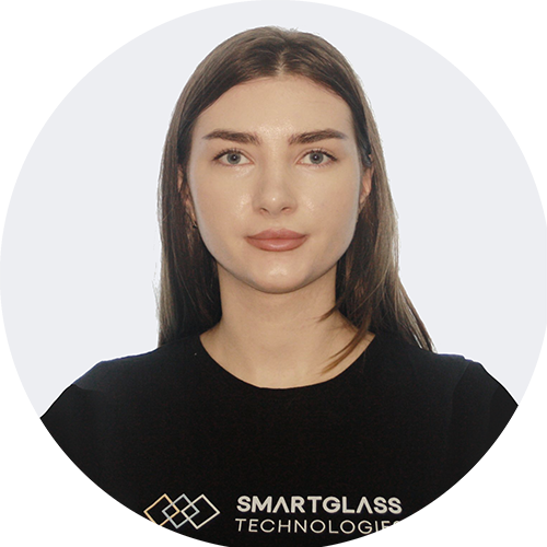 Kate, Business Development at Smart Glass Tech US